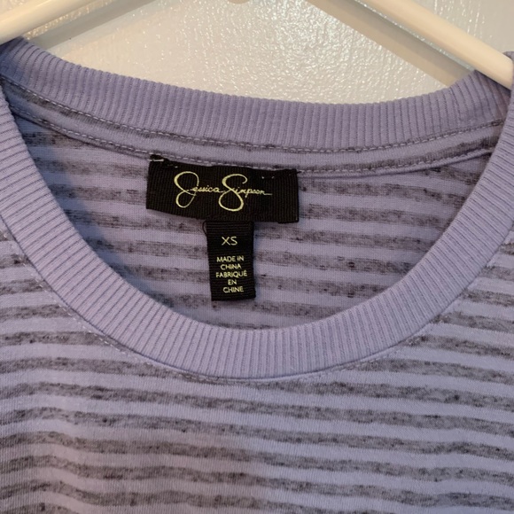 Ruffle tank top - Picture 3 of 3